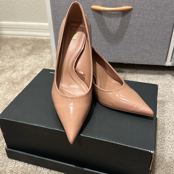 ZARA Cream low heeled shoes - Picture 3 of 6